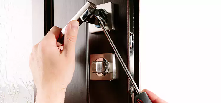Door Lock Replacement Service West Mifflin
